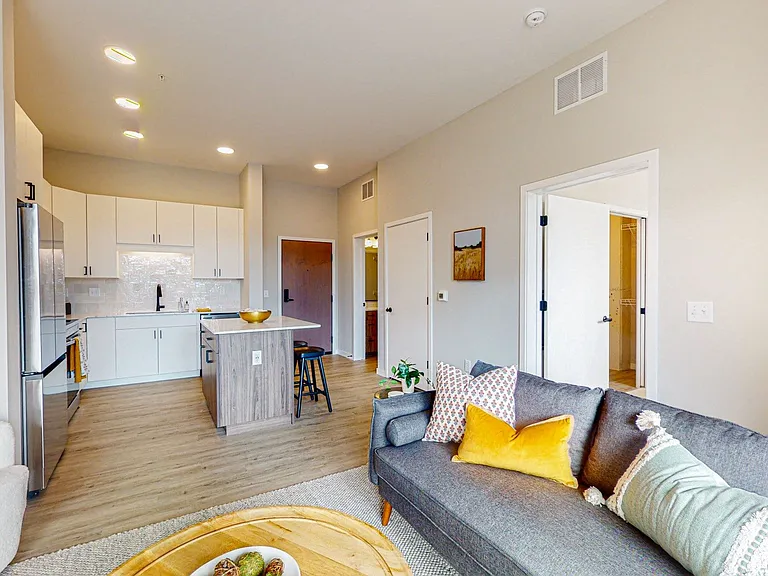 FLATS - Knight Cap | 1 Bedroom