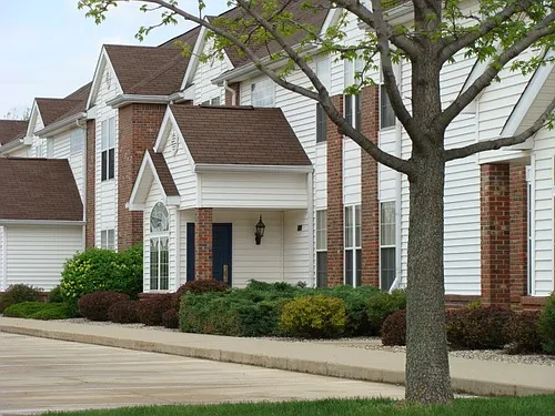 Portledge Commons, 1 and 2 Bedroom apartments, carport, central Lafayette Photo 1