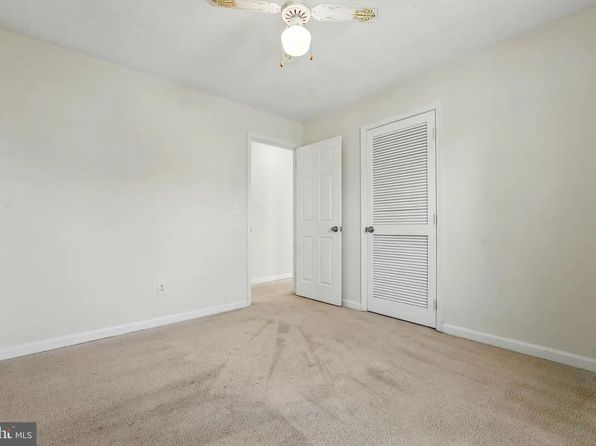 10744 Blake Ln, Bealeton, VA 22712