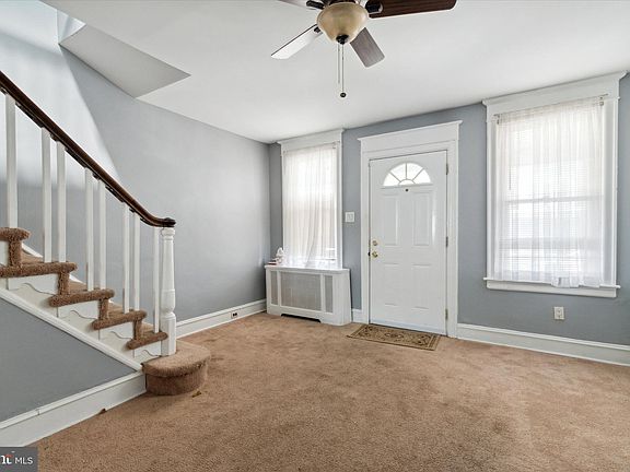 3rd image of 6342 Lawndale Ave