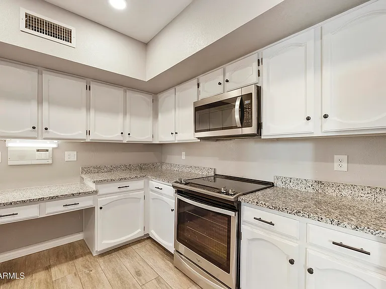 9617 E Camino Del Santo — Photo 24
