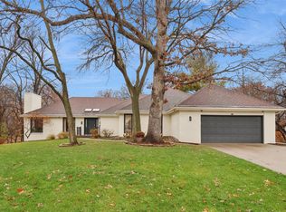 7059 Coburn Ln, Johnston, IA 50131