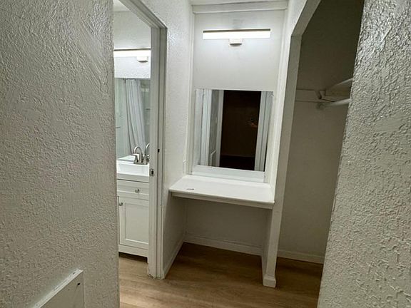 5th image of 5915 Gibson Blvd SE #38