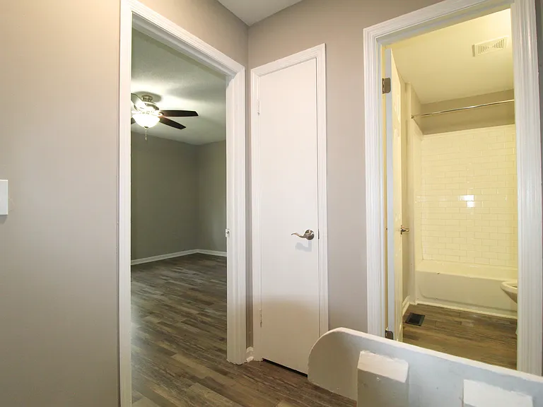 137 Gentilly Dr #8 — Photo 8