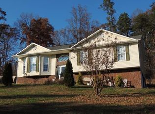106 Bass Ln, Rogersville, TN 37857