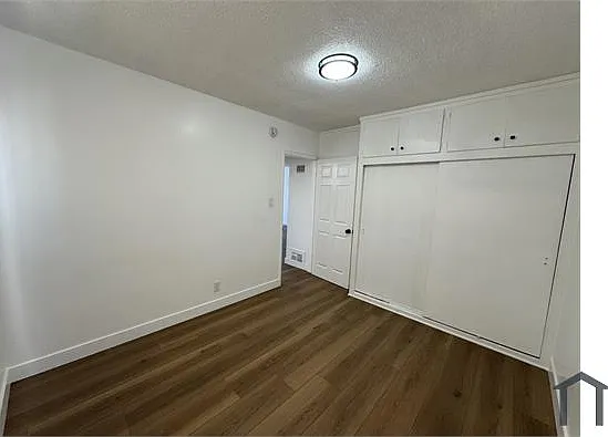 8325 S Western Ave #5 — Photo 8