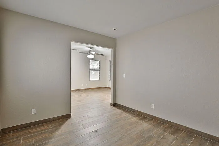 17420 W Calavar Rd — Photo 26