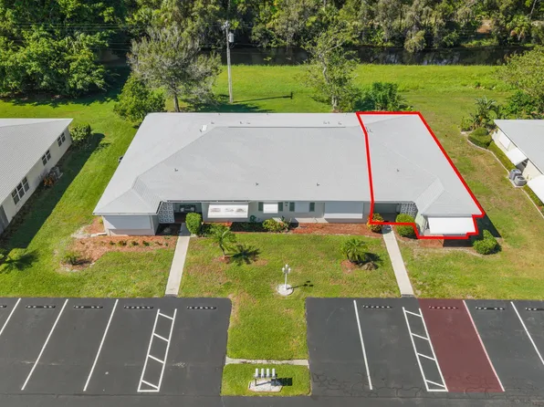 109 Lakes End Drive #D, Fort Pierce, FL 34982