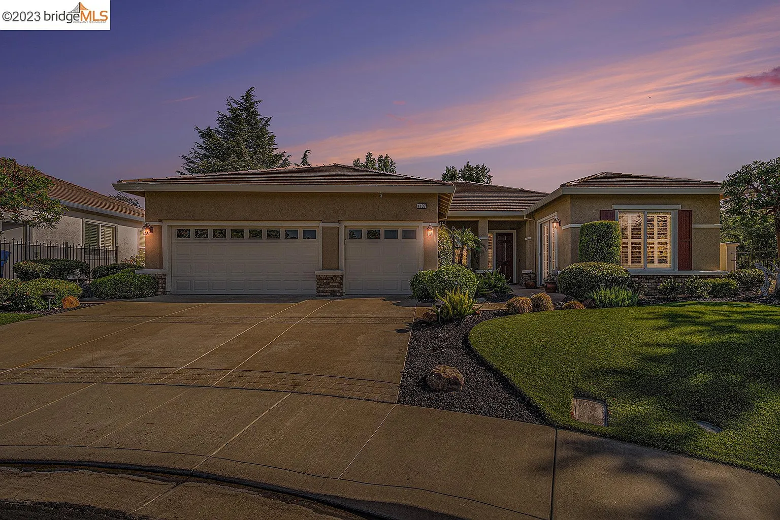 1137 Jonagold Way photo 1