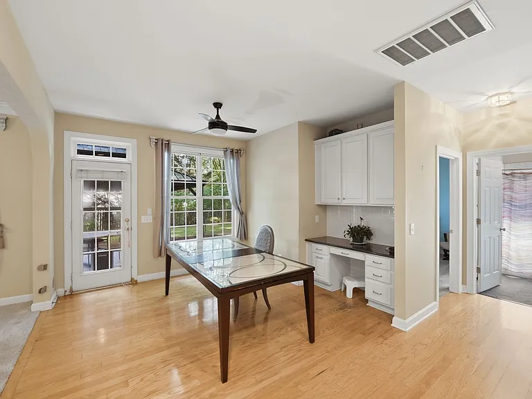 1915 Prima Cornice Ct — Photo 3