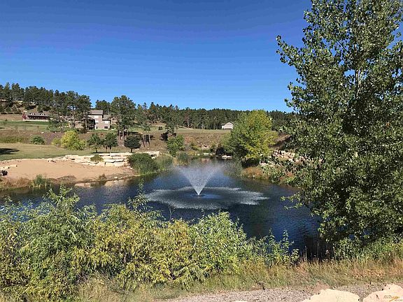 2nd image of Black Oak Pl