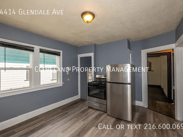 14414 Glendale Ave — Photo 10