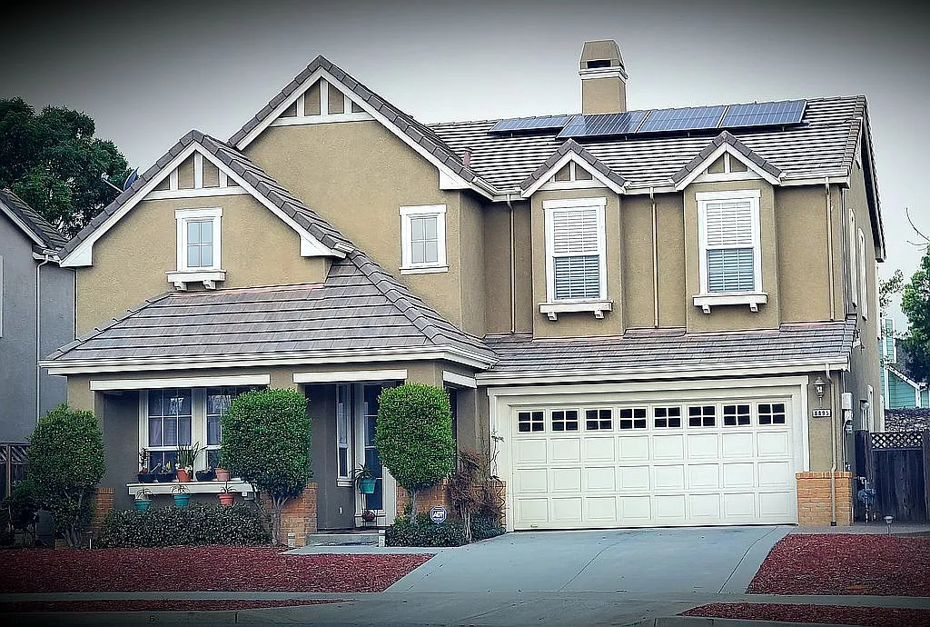 8895 Daffodil Pl photo 1