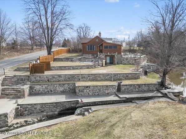 5726 Musgrove Hwy, Sunfield, MI 48890