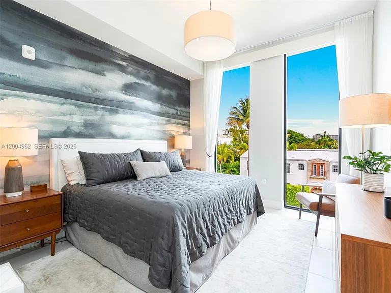 1030 15th St #321 — Photo 12