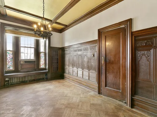 188 Crown Street image 1 of 7