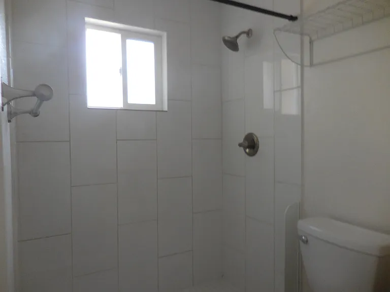 1212 E Spence Ave #3 — Photo 8