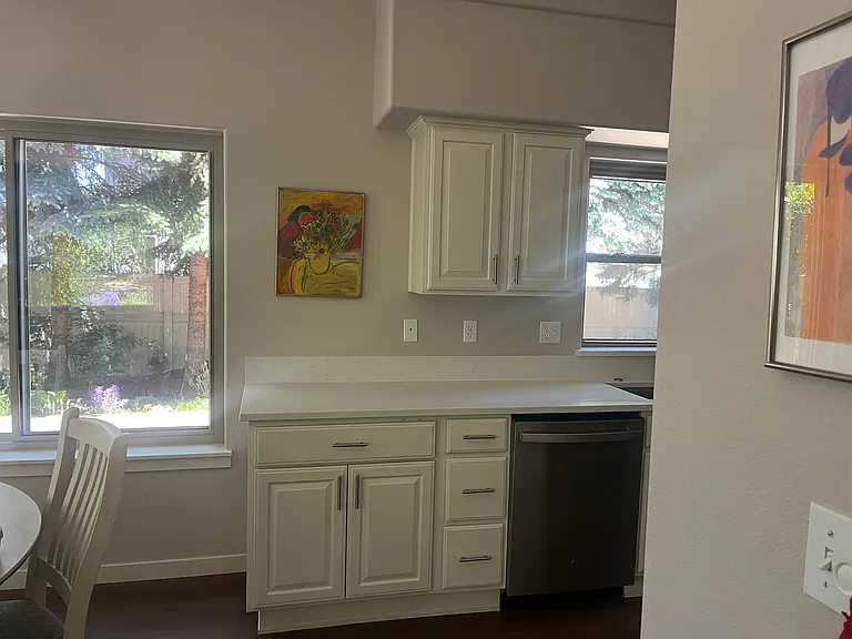 670 SE Glencoe Pl — Photo 17