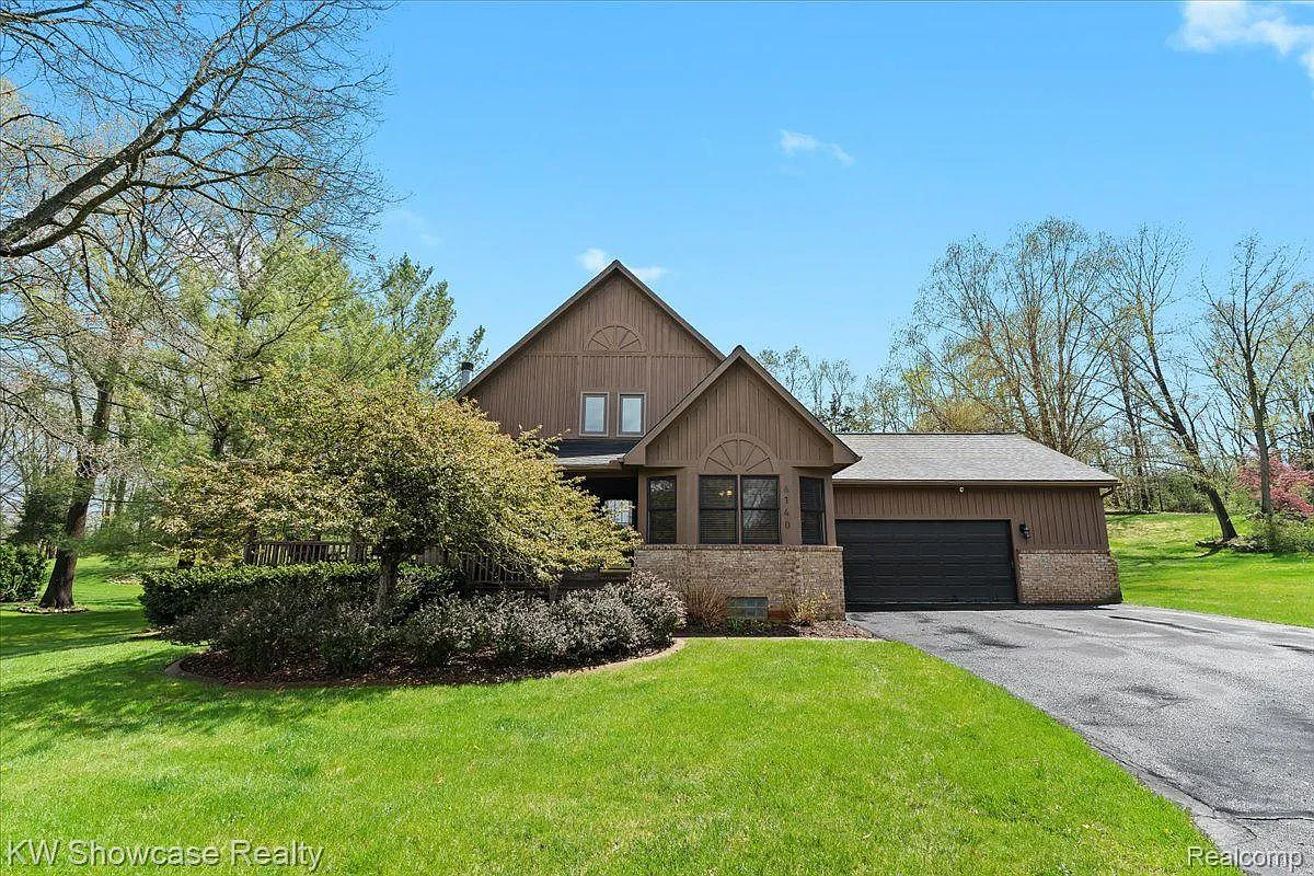 6140 Rosewood Pkwy photo 1