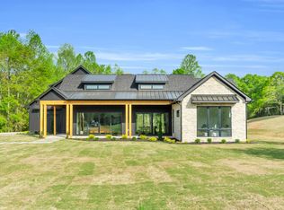 541 E Airport Rd, Greer, SC 29651