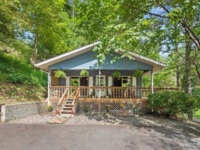 851 McKinney Rd, Burnsville, NC, 28714