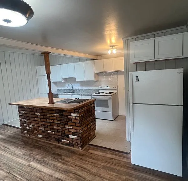97 Liberty St #99 — Photo 3