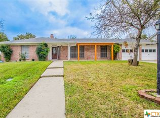 733 Rattlesnake Rd, Harker Heights, TX 76548