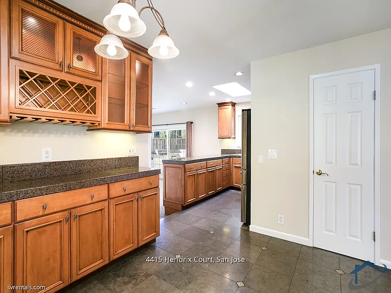 4415 Hendrix Ct — Photo 7