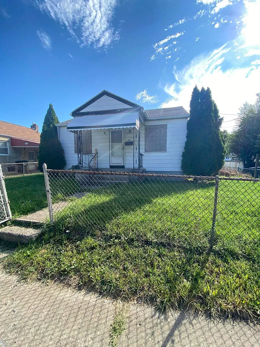 426 S Glenwood Ave photo 1