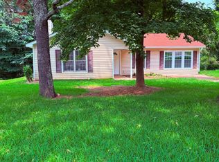 6103 Chaseland Rd, Rex, GA 30273