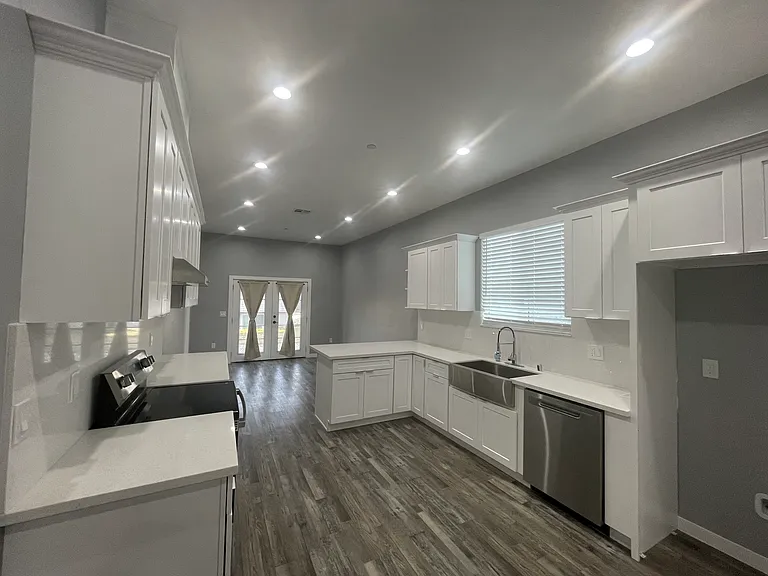 17745 Vista Point Dr — Photo 8