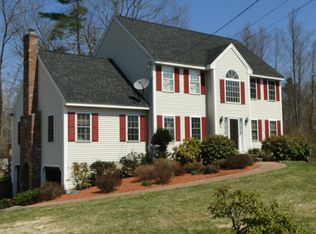 19 Cottonwood Rd, Plaistow, NH 03865