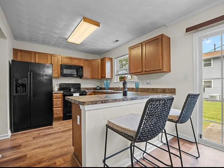 1381 Old Virginia Beach Rd — Photo 6