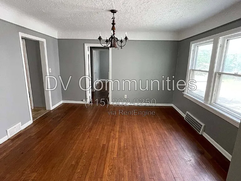 1504 Sherbrook Rd #1 — Photo 47