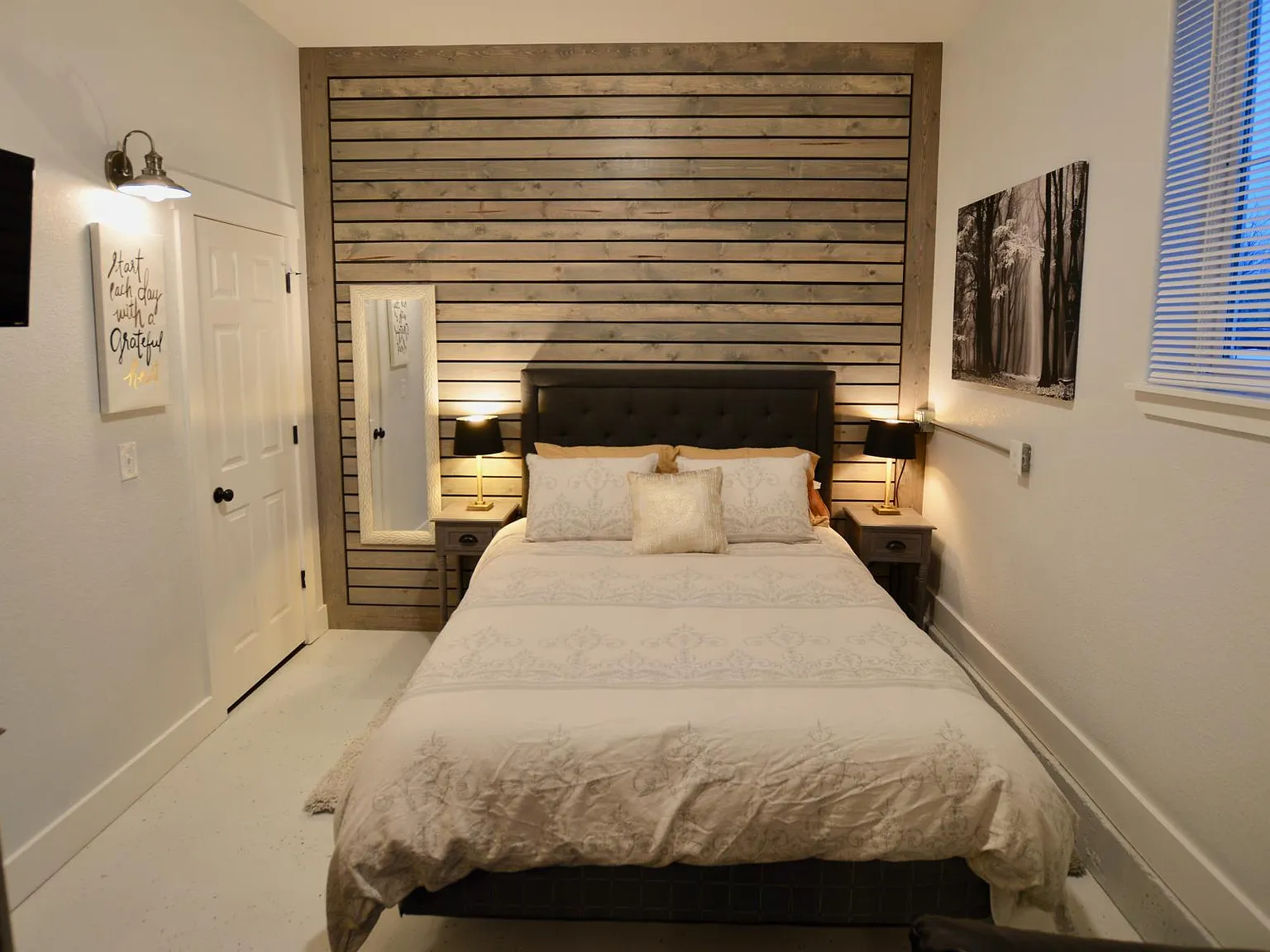 4208 Benepe St — Photo 3