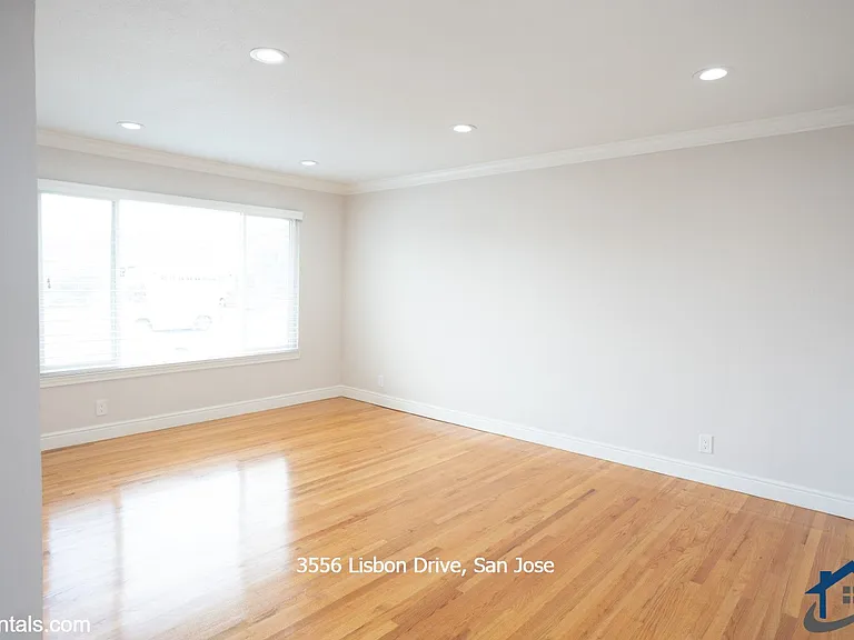 3556 Lisbon Dr — Photo 7