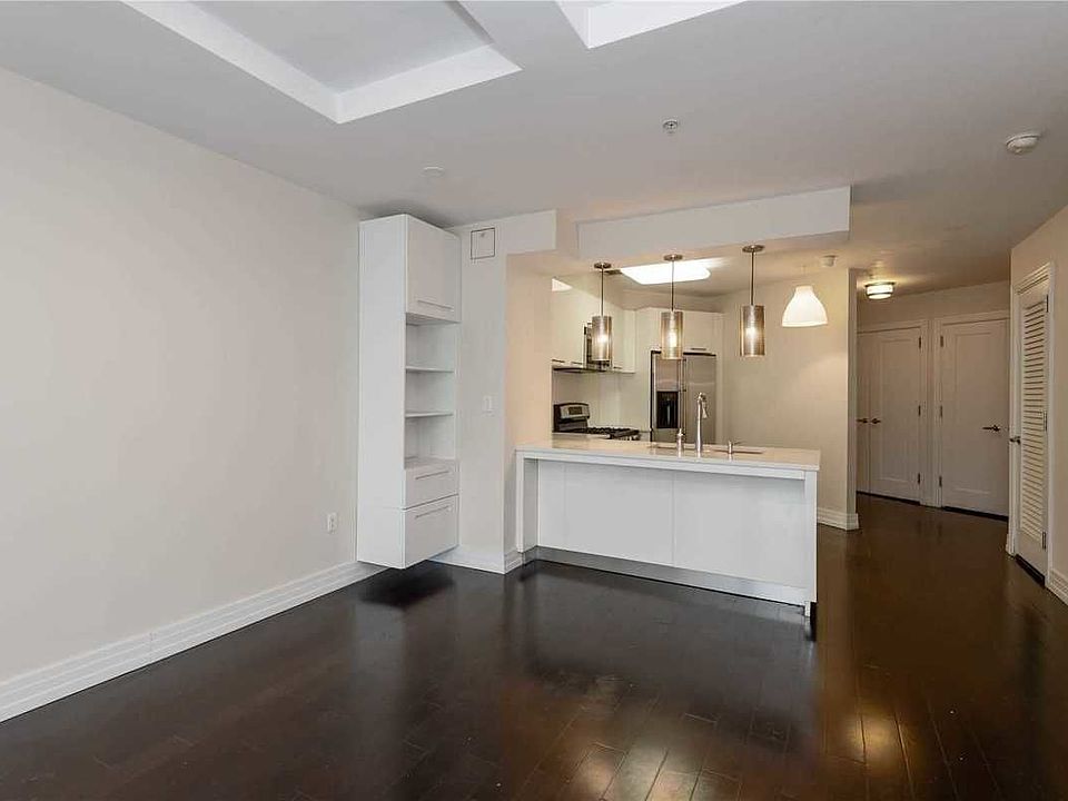 1st image of 6405 Yellowstone Blvd #209