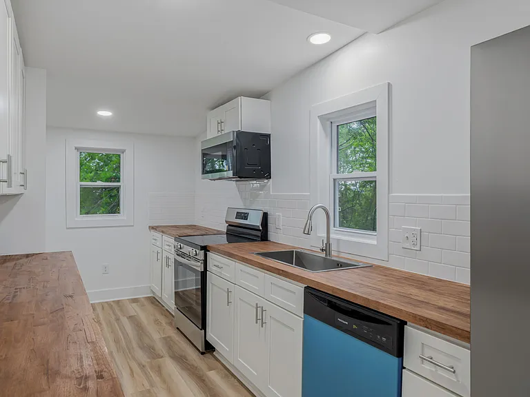 1829 Brandau St #2 — Photo 14