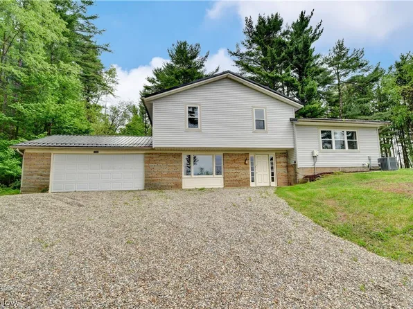 1292 Bluebird Dr SW, Dellroy, OH 44620