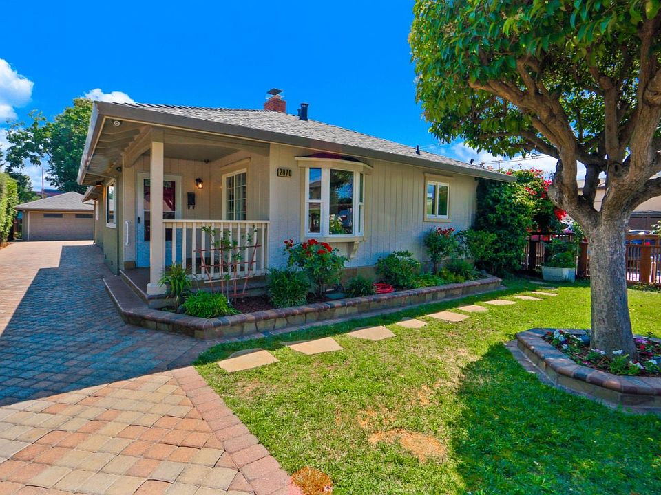 1st image of 2070 Glen Way