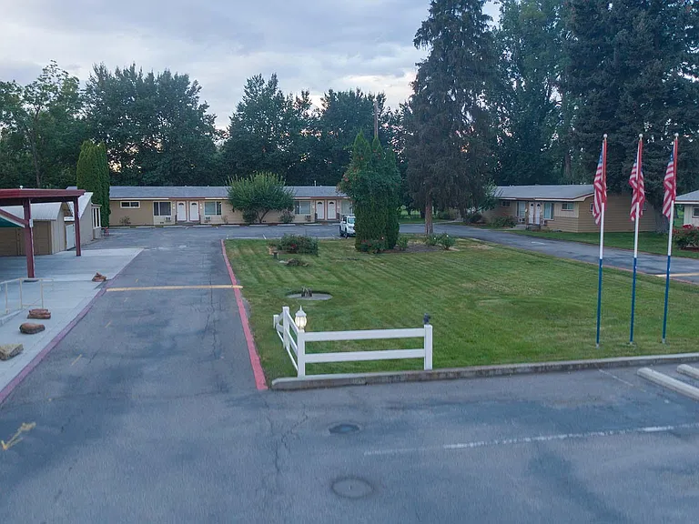 6103 W State St — Photo 25
