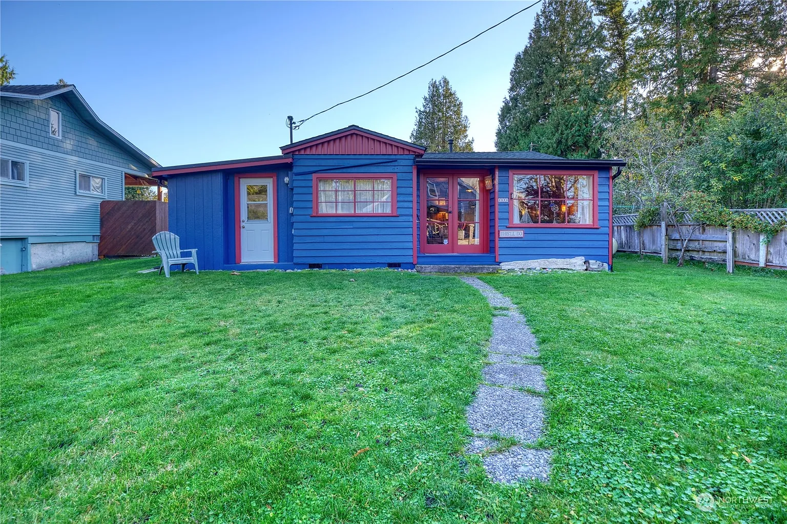 2099 Roosevelt Way photo 1