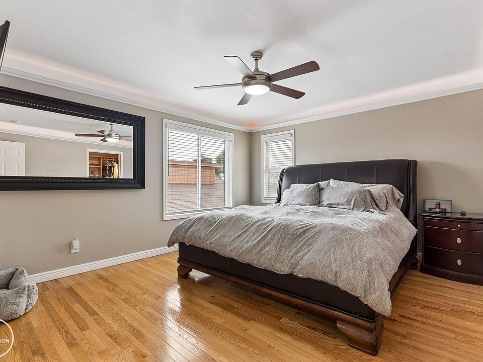 45590 Jefferson Ave, photo 25