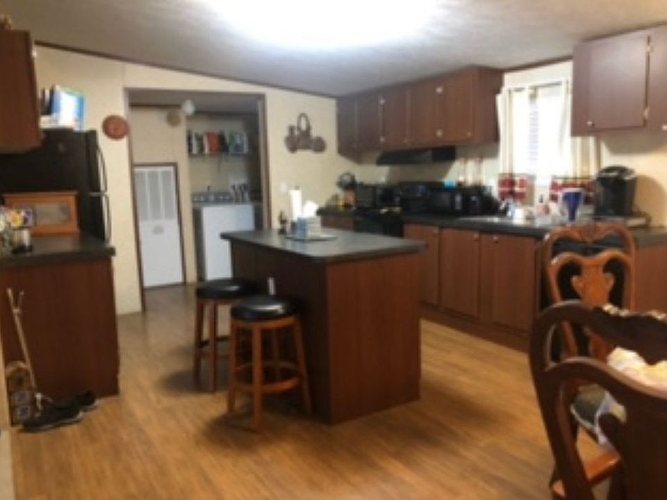 1st image of 117 Opal Dr