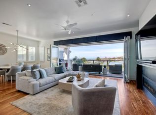 2329 Ocean St, Carlsbad, CA 92008