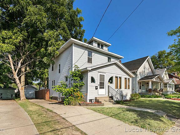 3rd image of 1023 Dallas Ave SE