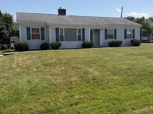 65 Macdonald St, Antigonish, NS B2G 1M6