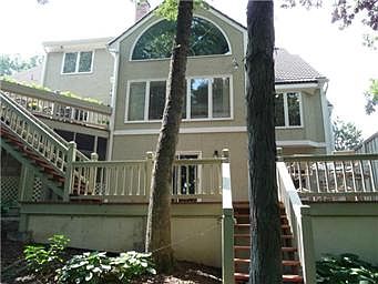 Additonal View of Back of Home