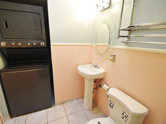 5th image of 4946 Blanton Dr