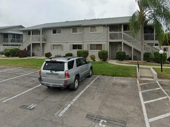 5761 Foxlake Dr APT F, North Fort Myers, FL 33917